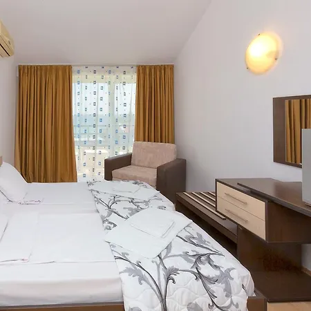 Stayinn Rainbow Beachfront By Asteri * Sunny Beach